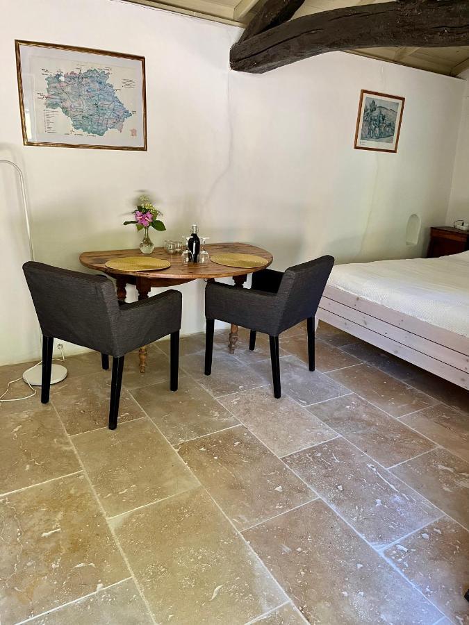 Carreron Gites Gondrin Exterior photo